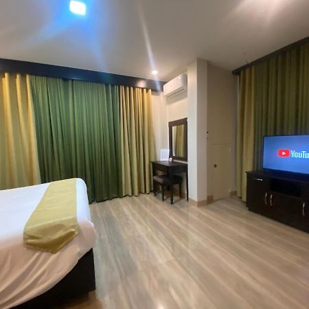 فندق Eight Breeze Baclayon المظهر الخارجي الصورة